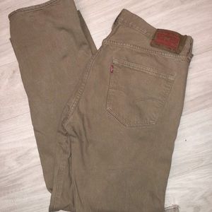 Men’s khaki Levi’s. W36 L34